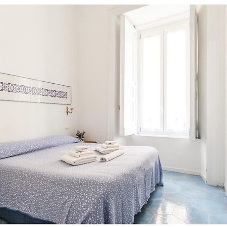 Il Sole Di Montesanto Bed & Breakfast Napoli Bagian luar foto