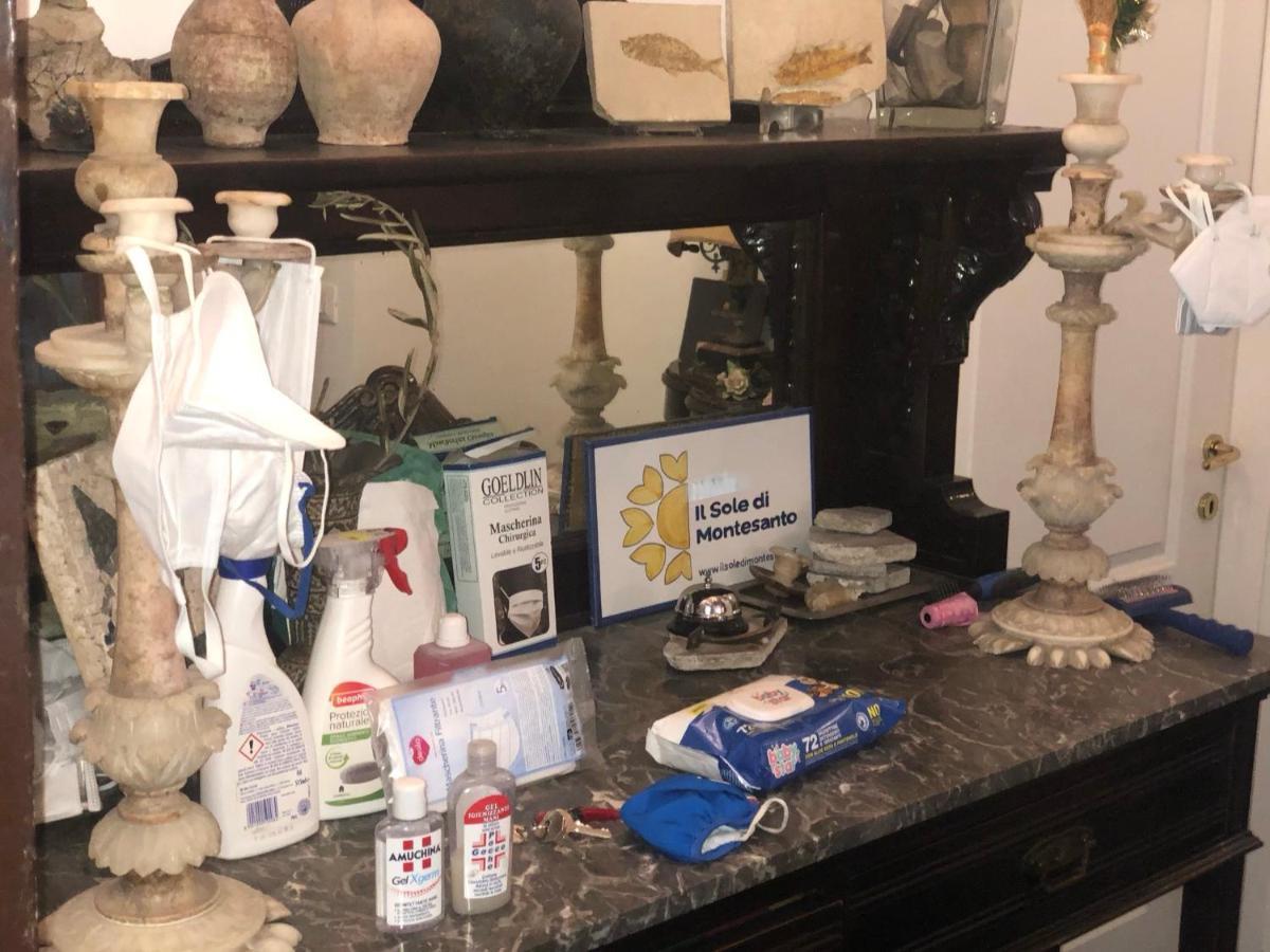 Il Sole Di Montesanto Bed & Breakfast Napoli Bagian luar foto