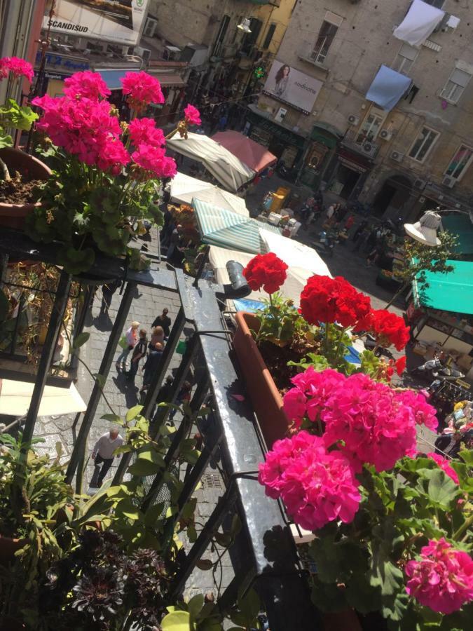 Il Sole Di Montesanto Bed & Breakfast Napoli Bagian luar foto