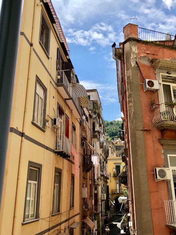 Il Sole Di Montesanto Bed & Breakfast Napoli Bagian luar foto